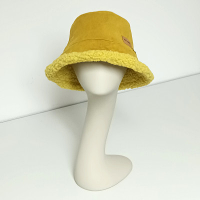 Bucket borreguito amarillo